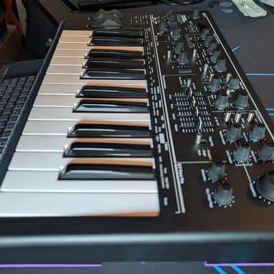 Novation AFX Station 25-Key Monophonic Synthesizer 2020 - Present - Black image 2