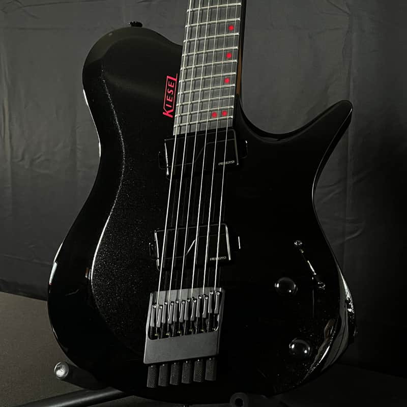 Kiesel Z2 2025 - Black Magic Metallic image 1