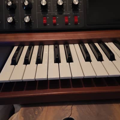 Moog Minimoog Voyager Signature Edition 44-Key Monophonic Synthesizer 2002 - Cherry Cabinet image 6