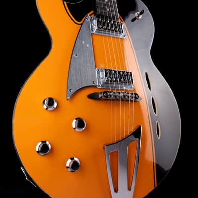 Pre Owned 2024 Eastwood	Backlund Rockerbox II Left-Handed Orange Stain With Gig Bag image 5