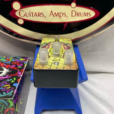 Catalinbread Limited Edition Gallery Series Naga Viper Treble Booster Pedal with Box image 5