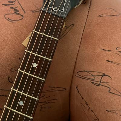 Gibson J-45 Standard 2021 - Tri Burst image 3