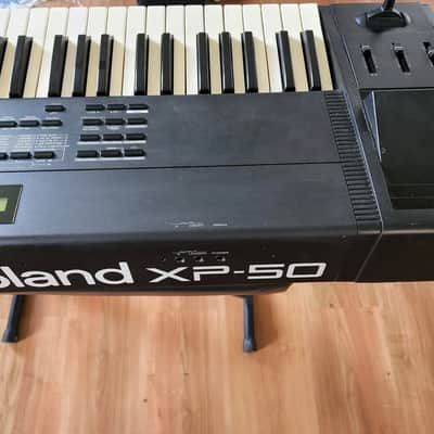 Roland XP-50 61-Key 64-Voice Music Workstation Keyboard 1995 - 1998 - Black