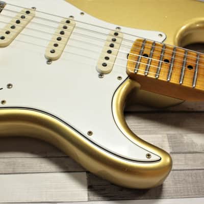 Fender Custom Shop Postmodern Stratocaster Journeyman Relic - Aztec Gold image 8