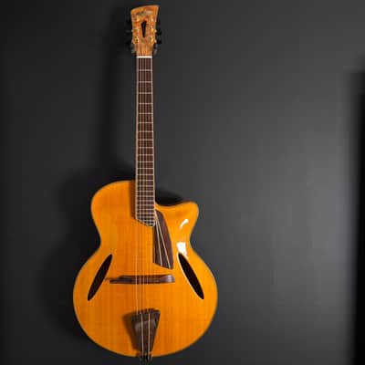 1996 McCurdy "Vie et Arte" Acoustic Archtop with One Piece Back image 3