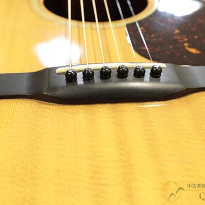 Martin D-18 image 9