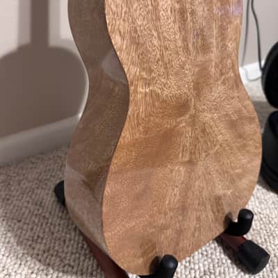 Pono MGBD Baritone Ukulele 2023 - Gloss w/ Hard Case image 8