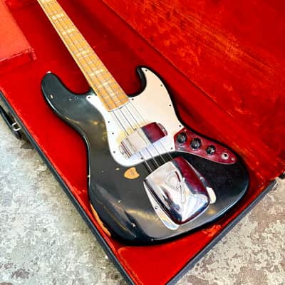1975 Fender Jazz Bass with Maple Fretboard black original vintage USA bartolini image 2