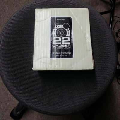 Electro-Harmonix EHX 22 Caliber pedal sized power amp image 5