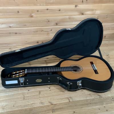 Manuel Rodriguez Manuel Jr. Rio Classical Guitar - Natural image 8