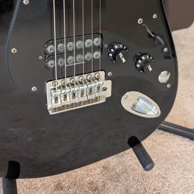Fender Squire Detonator Strat-RARE!!  Early 2000's? - Black image 9