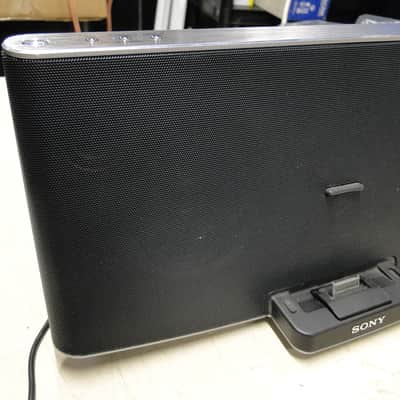 Sony RDP-X200IP Bluetooth / Aux or Classic Ipod Dock image 3