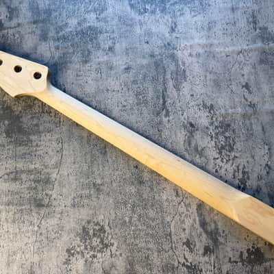 BMC Bass Guitar Neck Precision Bass® 21 Fret Canadian Maple Natural Satin Finish image 4