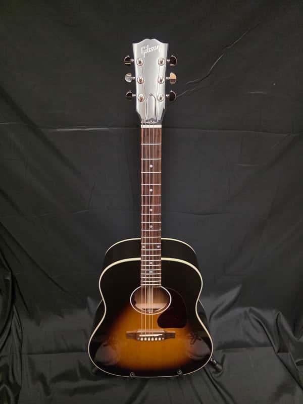 Gibson J-45 Standard 2020 - Present - Vintage Sunburst