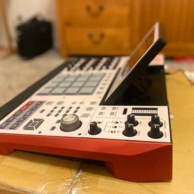 Akai MPC X Standalone Sampler / Sequencer 2017 - Present - Black image 5
