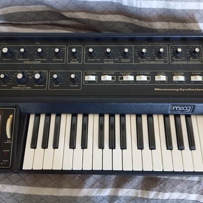 Moog MicroMoog 1975 - 1979 - Black