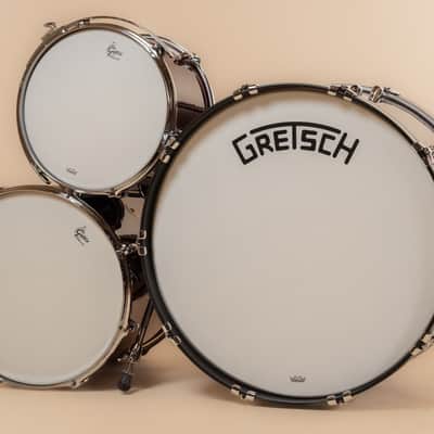 Gretsch USA 'Broadkaster' in Ruby Red Pearl - 14x24, 9x13, 16x16 image 2