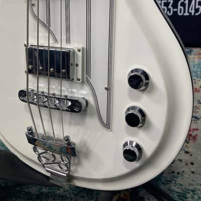 Eastwood Tom Hamilton's Aerosmith, Airline Map DLX  White "Dressing Room Bass" (#23) 2000s - White image 6