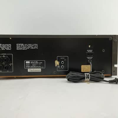 Sansui T-80 Digitally Quartz Locked AM/FM Stereo Tuner - 1980 image 5