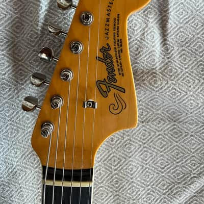 Fender American Vintage Reissue Jazzmaster '65 - 3 Color Sunburst image 5