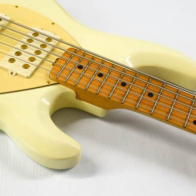 Ernie Ball Music Man StingRay 5 HH with Maple Fretboard - White Pearl image 5