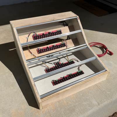 12u case Trogotronic 10 amp 10,000mA image 1
