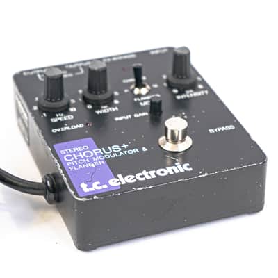 TC Electronic Stereo Chorus + Pitch Modulator & Flanger Effect Pedal - Vintage image 8