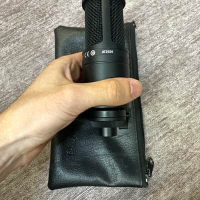 Audio-Technica AT2020 Large Diaphragm Cardioid Condenser Microphone 2010s - Black image 3