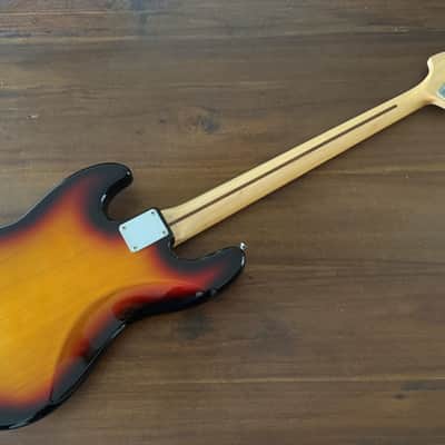 Fender Jazz Bass, Sunburst, Alder, 2007, Made In Japan image 4