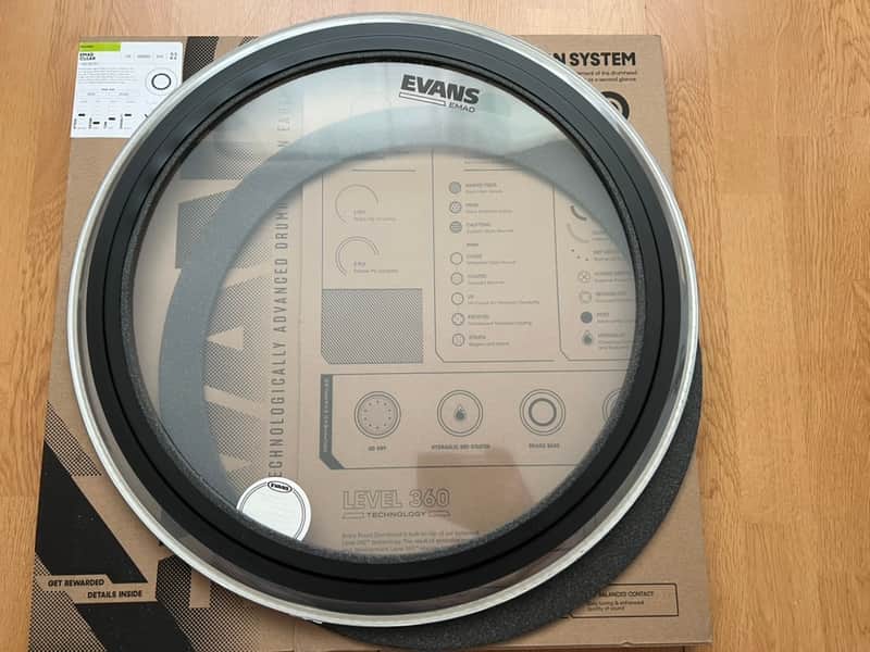 Evans BD22EMAD EMAD 22" Clear Bass Drum Head image 1