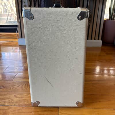 Blues Cube Stage 2-Channel 60-Watt 1x12" Guitar Combo With Eric Johnson Tone Capsule image 7