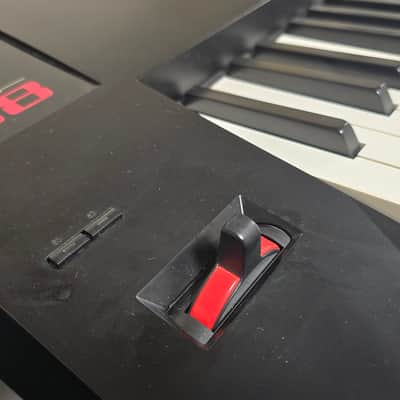 Roland FA-08 88 Key Workstation (Used) Bild 4