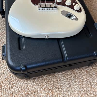 Fender American Elite Stratocaster 2015 - Olympic Pearl image 16