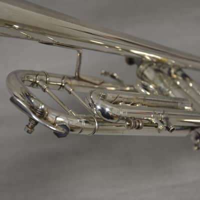 Trompeta Sib Bach Stradivarius 43 Corporation en muy buen estado estado image 8