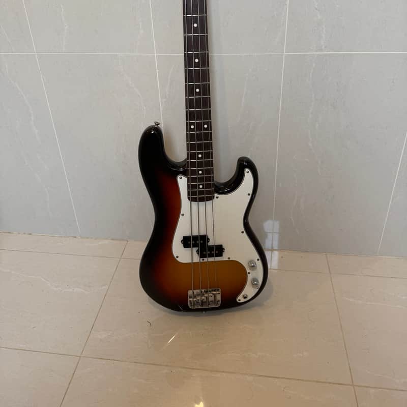 1985 Fender Precision Bass Tobacco Sunburst