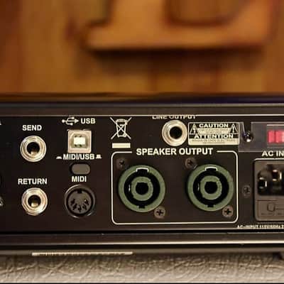 Ashdown Labs Superfly 500 WATTS ( Stereo 250+ 250) 4.5 KG BASS HEAD B Stock image 3