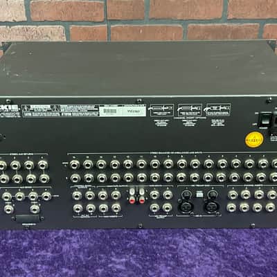 Mackie LM-3204 5U rackmount 16-channel stereo line passive mixer image 6