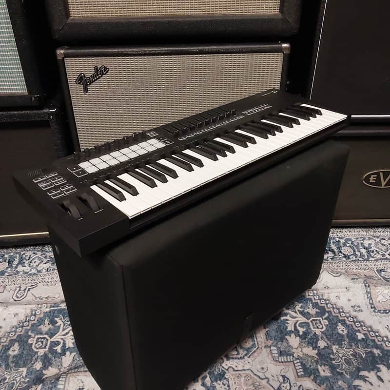 Novation Launchkey 49 MKIII MIDI Keyboard Controller image 1