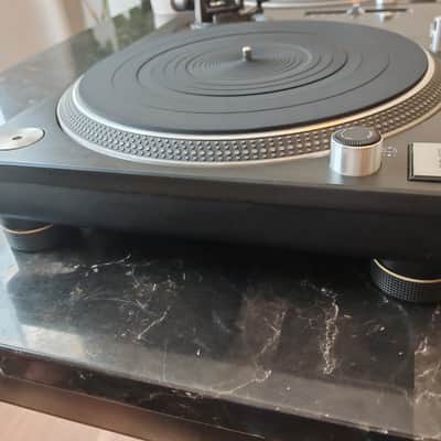 2 x Technics SL-1200MK5 Turntable image 15