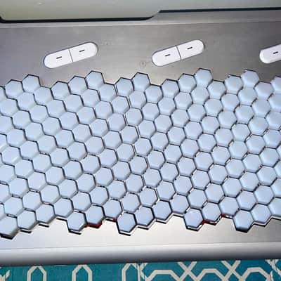 Lumatone Lumatone Isomorphic Keyboard image 2