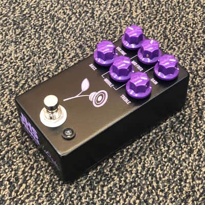 JHS Violet Lari Basilio Signature Distortion 2024 - Present - Black image 1
