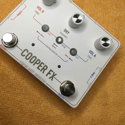 Cooper FX Signal Path Selector 2021 - White image 5