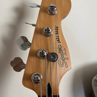 Fender Squier Vintage Modified Jazz Bass Fretless 2010 - 3-Color Sunburst image 3