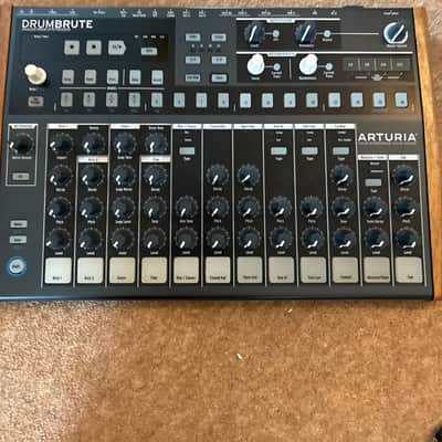 Arturia Drumbrute analog drum synthesizer