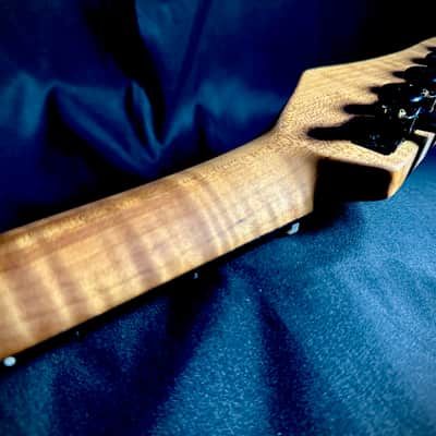 T & T Customs Baritone T style 2024 - Custom flag paint job image 10