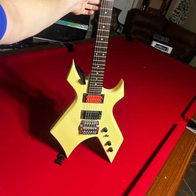 B.C. Rich Warlock 1985 - Cream White image 14