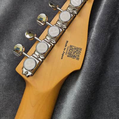 Vola OZ RV MC Electric Guitar + Sunburst Finish image 25