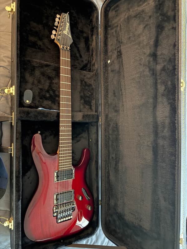 Ibanez S420-BBS Standard 2010 - 2013 - Blackberry Sunburst image 1
