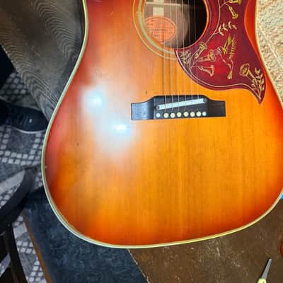 Gibson Hummingbird 1962 - Cherry Sunburst image 4