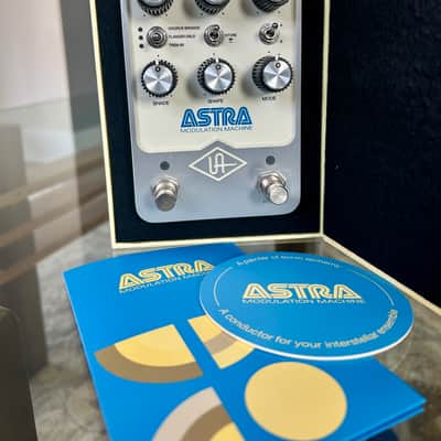 Universal Audio Astra Modulation Machine image 1